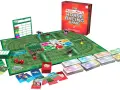 Il gioco da tavolo "The Really Nasty Horse Racing Game" simula una corsa di cavalli con pedine, carte e denaro finto.