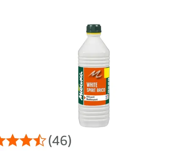 Flacone di white spirit solvente per pulizie e diluizioni.
