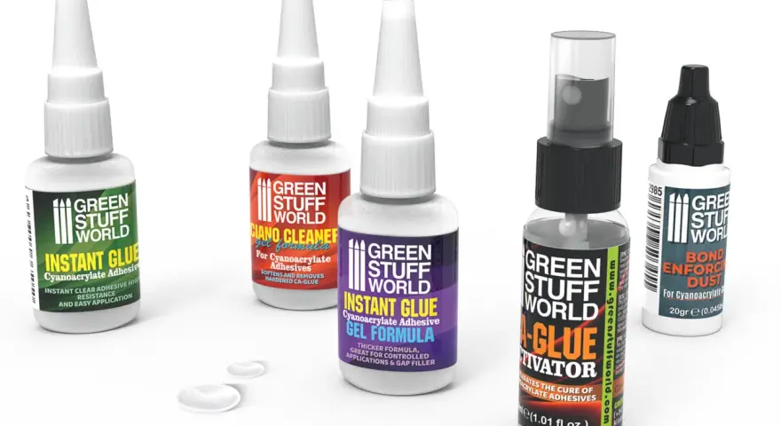 Kit Green Stuff World: colle istantanee, pulitore e attivatore. Un solvente attack per ogni esigenza.